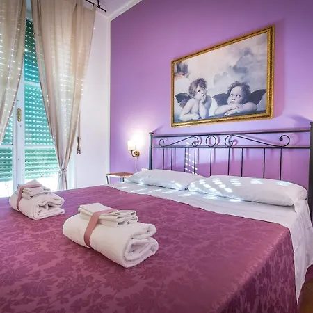 Dimora Altea Couette-café Florence