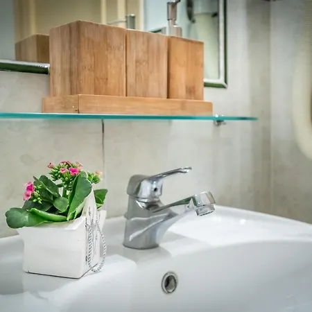 Dimora Altea Couette-café 4*