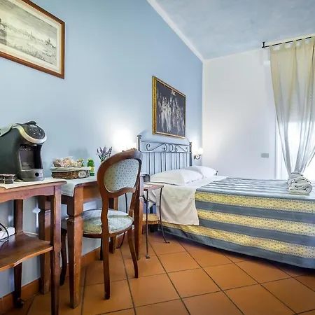 Dimora Altea Couette-café Florence