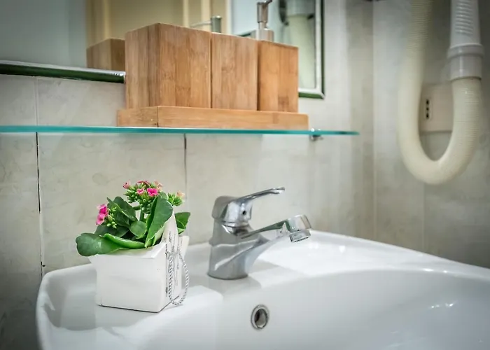 Dimora Altea Bed & Breakfast 4*