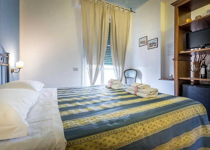 Bed & Breakfast Dimora Altea 4*